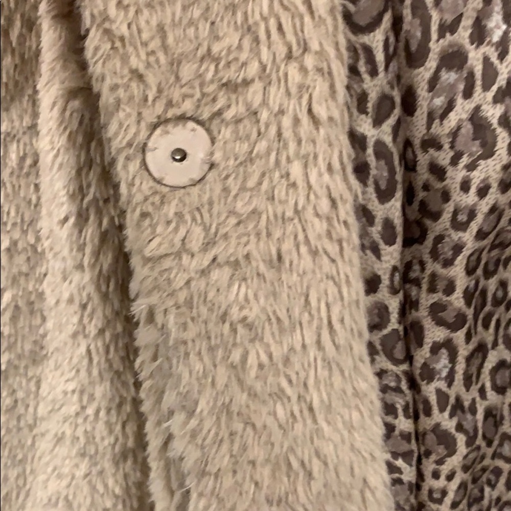 EUC Kenneth Cole Teddy Faux Fur Jacket - Picture 3 of 4